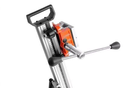 Стойка установки алмазного бурения MESSER SА-180 купить в Нижневартовске