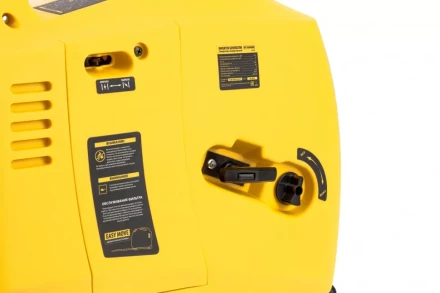 Генератор инверторный GT-3200iSE, 3.2 кВт, 230 В, бак 6 л, закрытый корпус, электростартер Denzel 94703 купить в Нижневартовске